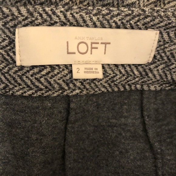 LOFT Herringbone Wool-blend Pencil Skirt - Picture 4 of 6